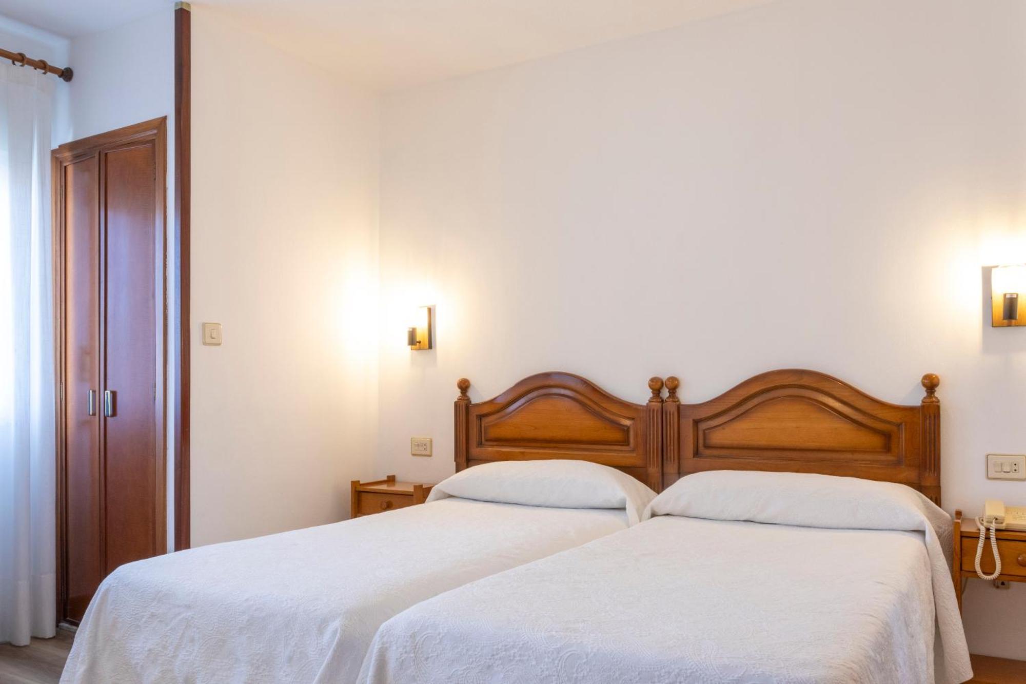 Hotel Cabeza 2*